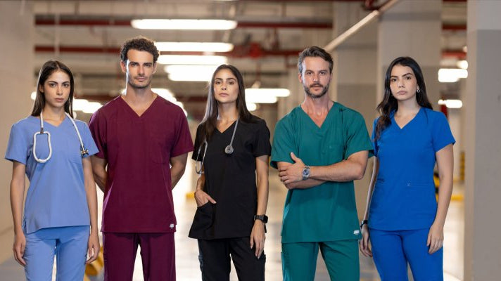 أفضل ألوان Scrubs ولِمين تناسب - Drs Lounge