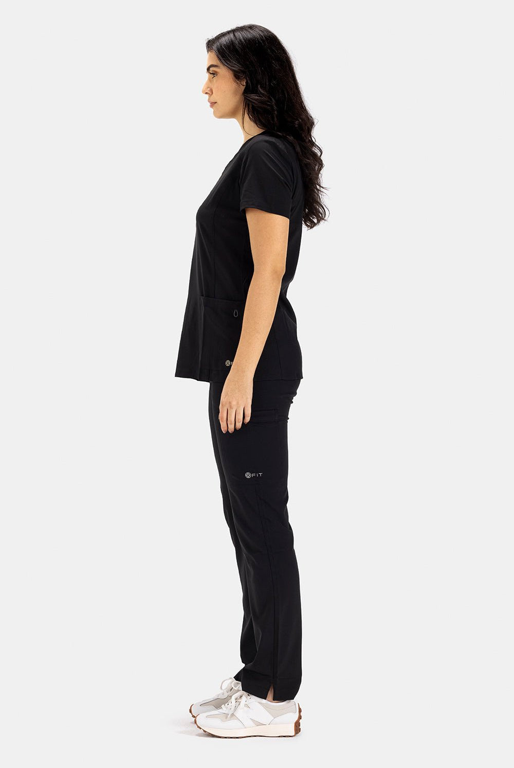 white-cross-fit-scrubs-female1-MAUVE SHADOWS