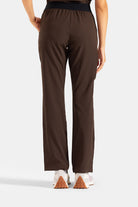 سكيتشرز نسائي طبي