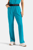 سكيتشرز نسائي