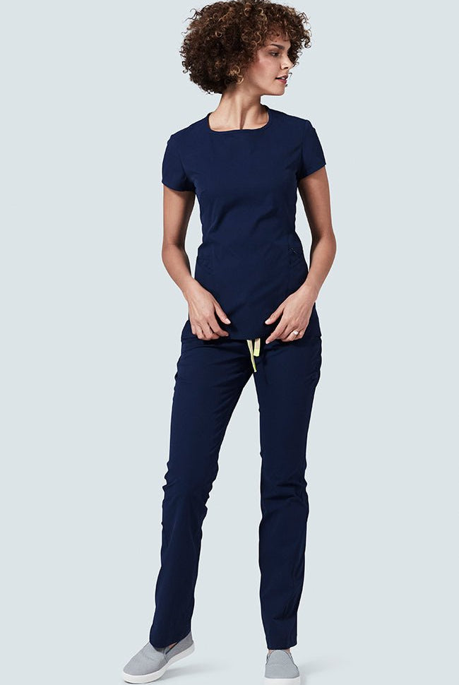 medelita-argon-scrubs-femalemd017-WINE
