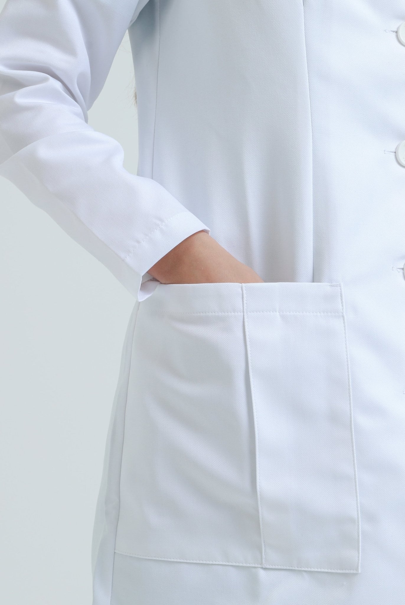 Female Labcoat  بالطو نسائي طبي