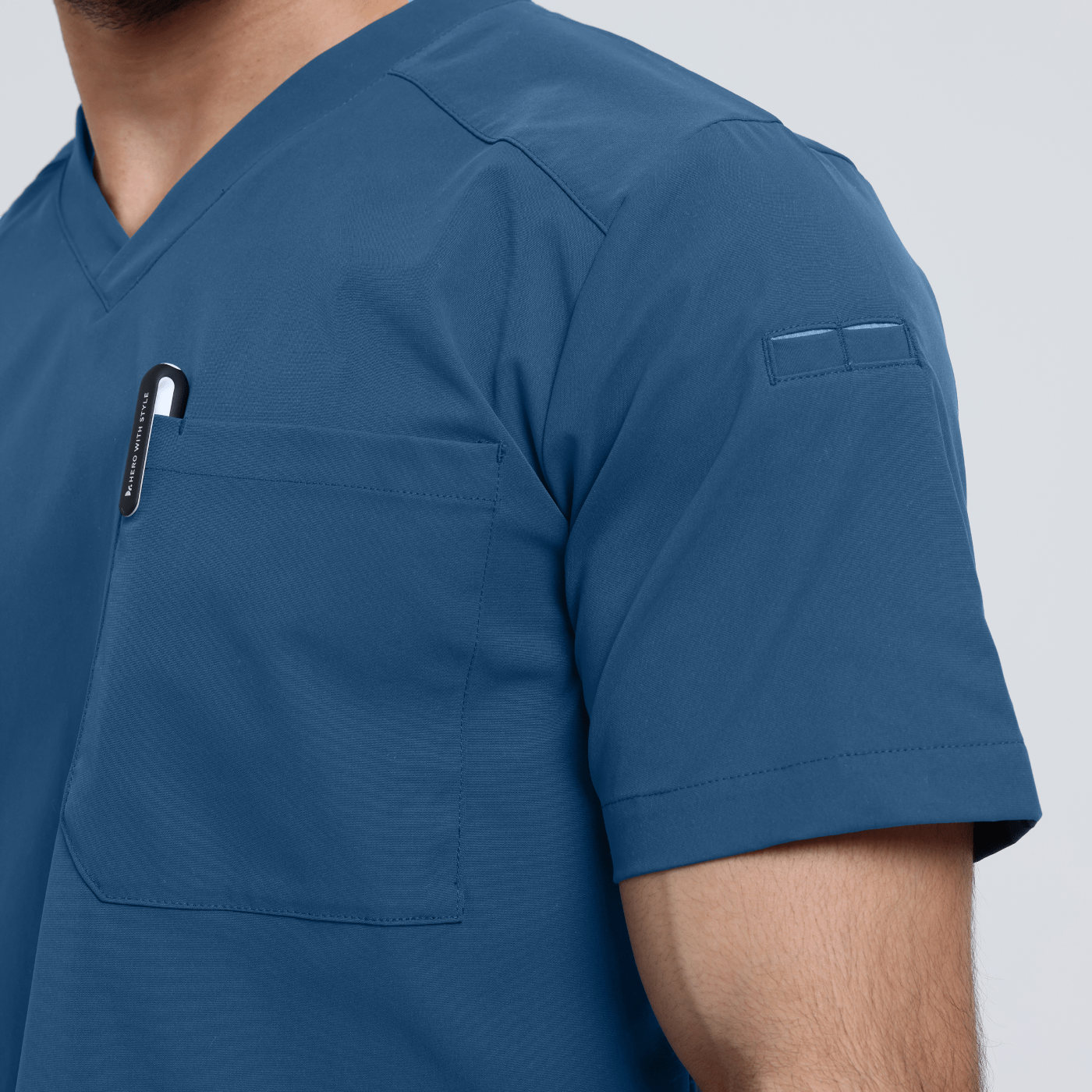medelita-apex-scrubs-malemd012-CARRIBIAN