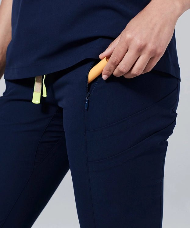 medelita-delta-scrubs-femalemd015-ROYAL