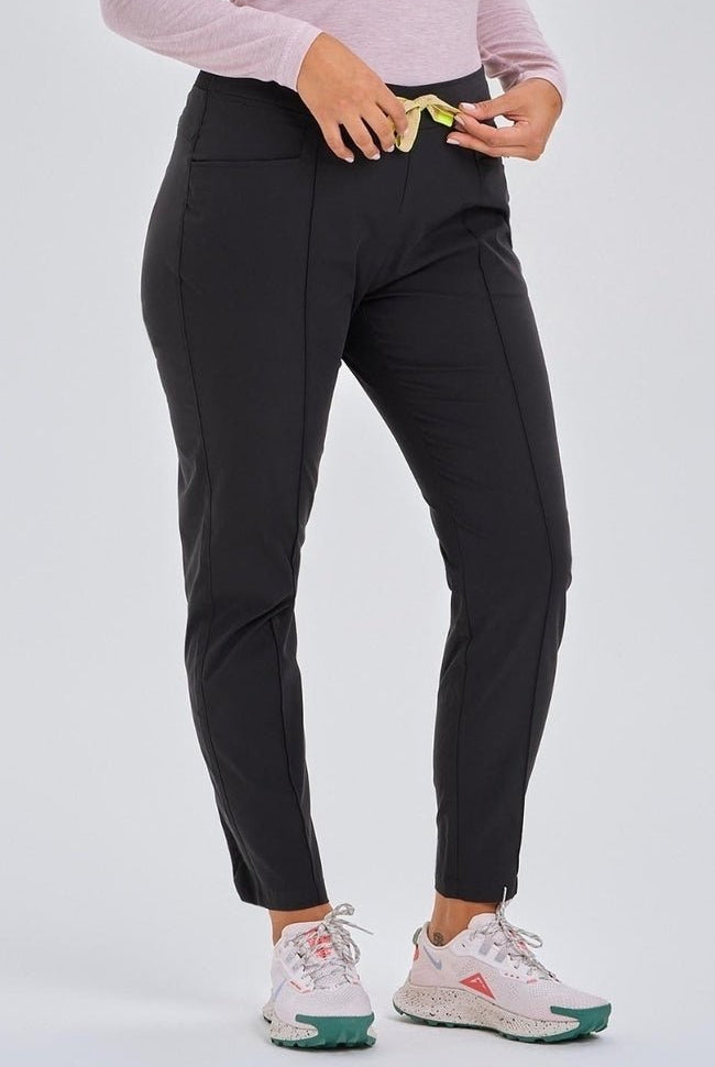 medelita-pixel-scrubs-femalepixel-BLACK