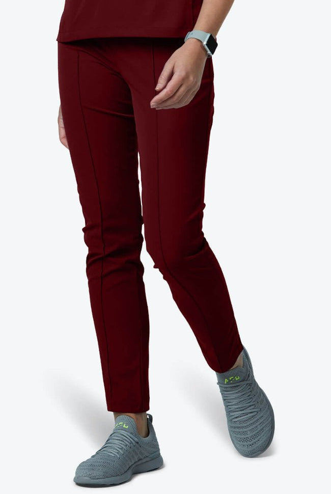 medelita-pixel-scrubs-femalepixel-WINE