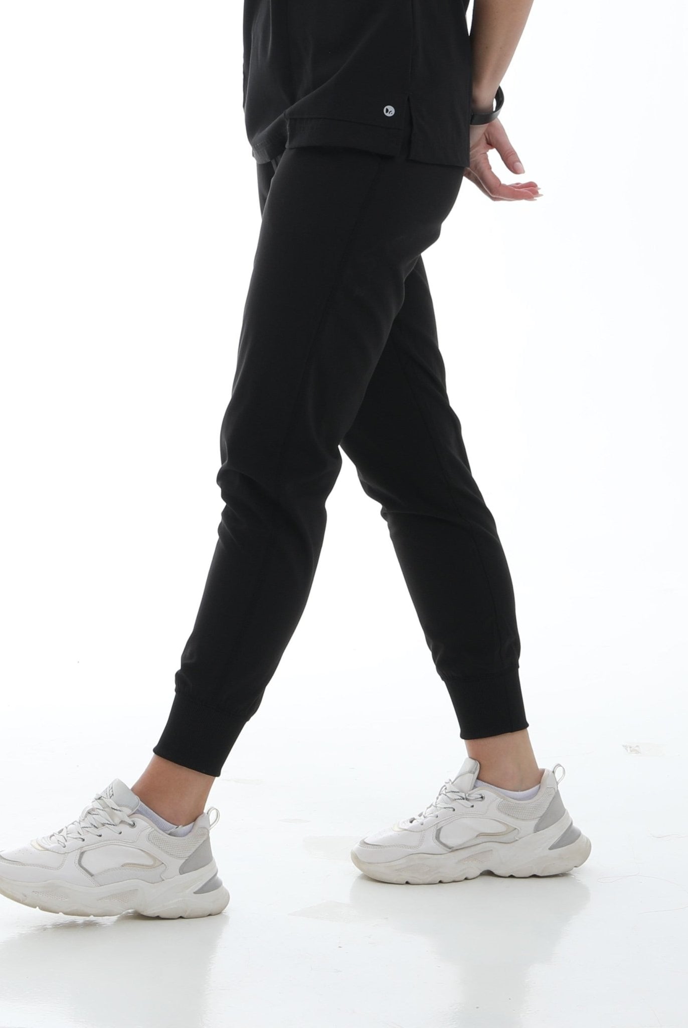 barco-drs-lounge-scrubs-femaleplp586m-BLACK
