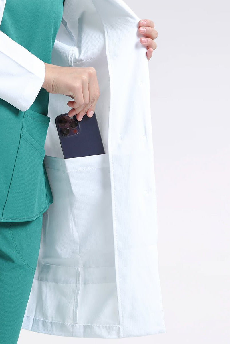 Skechers lab coats لاب كوت طبي نسائي