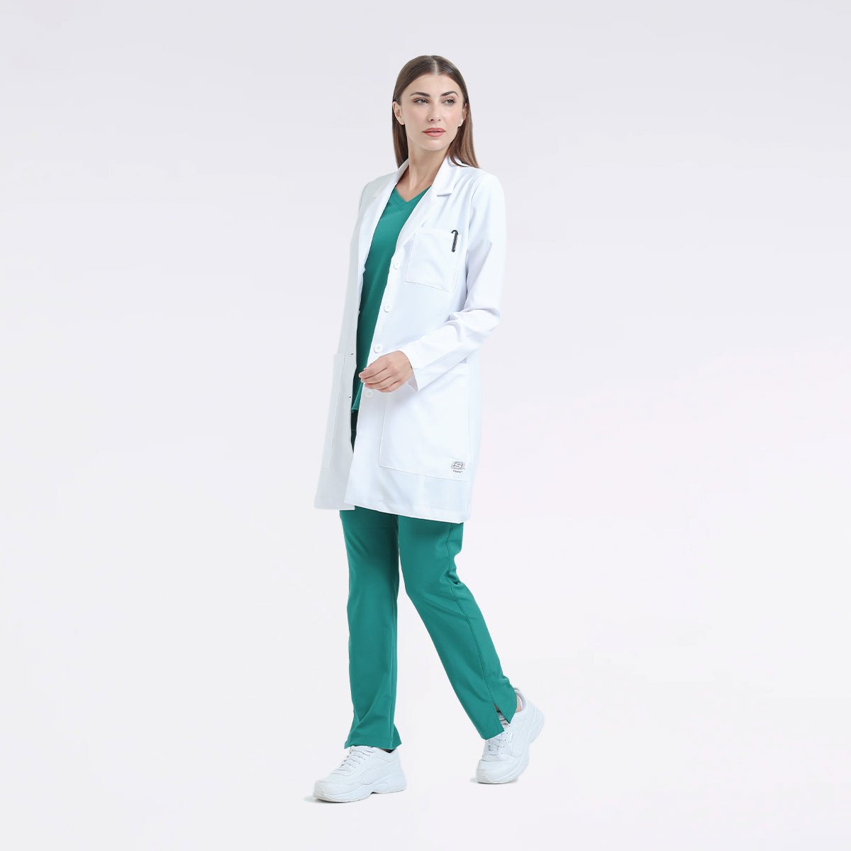 Sketchers medical Lab coat لاب كوت طبي نسائي