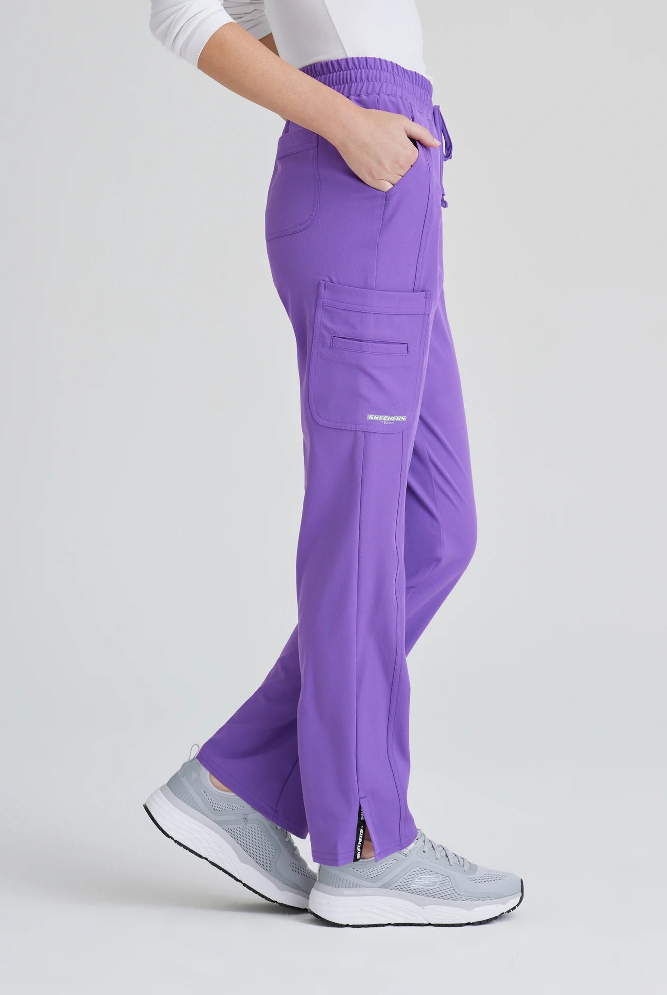 بنطلون سكيتشرز