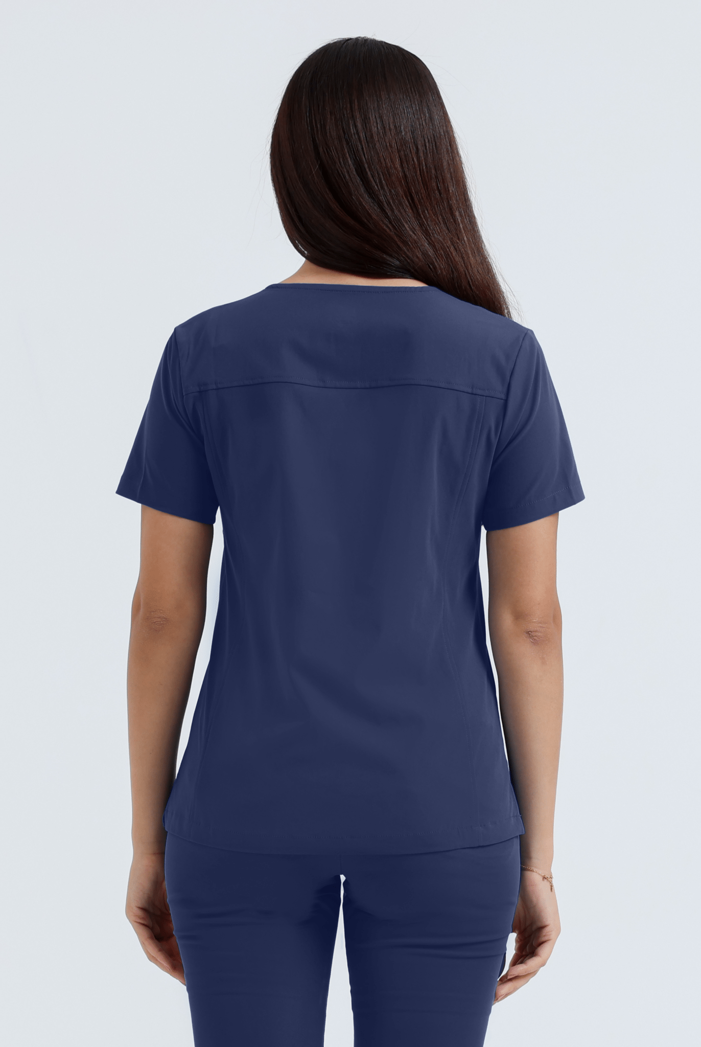 medelita-vista-scrubs-femalevista-WINE