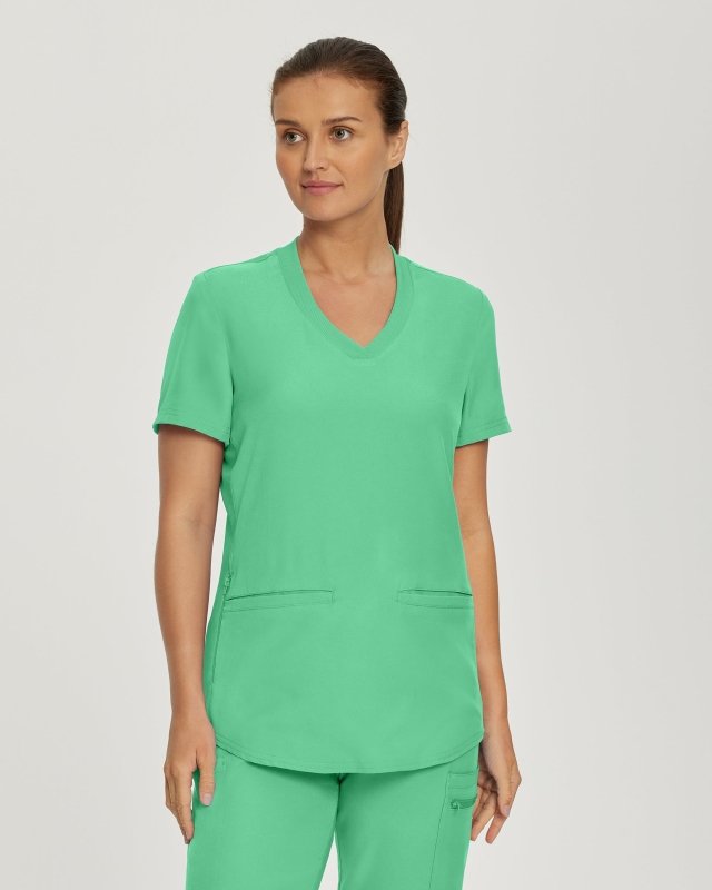 LANDAU FORWARD WOMEN V NCK TOP - Drs Lounge