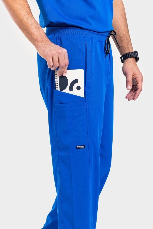 كيف تختار الزى الطبي المناسب لتخصصك؟ - Drs Lounge