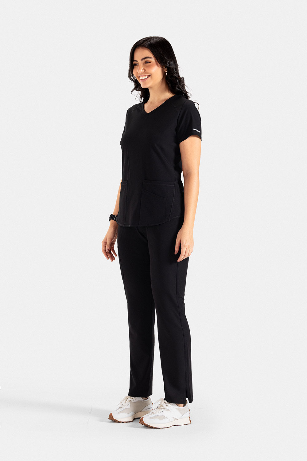 skechers-scrubs-for-female-BLACK