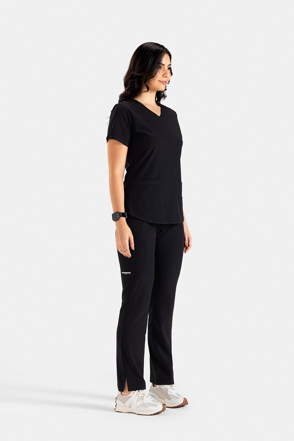 skechers-scrubs-for-female-BLACK