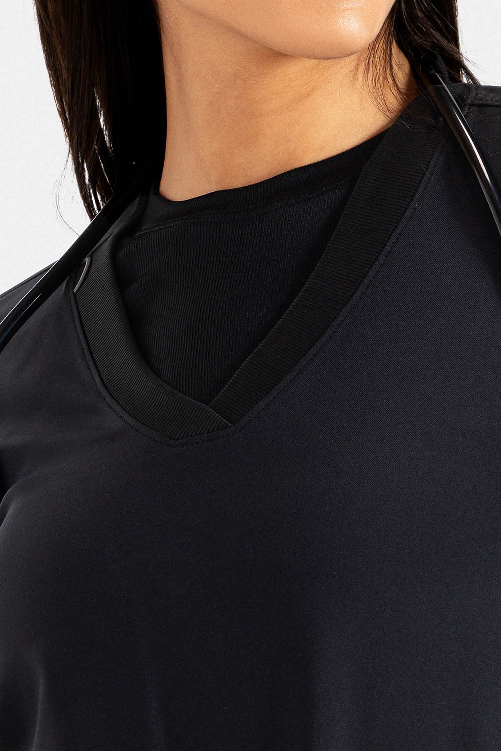 landau-forward-women-top-لاندو-فوروارد-قميص-نسائي-1-BLACK