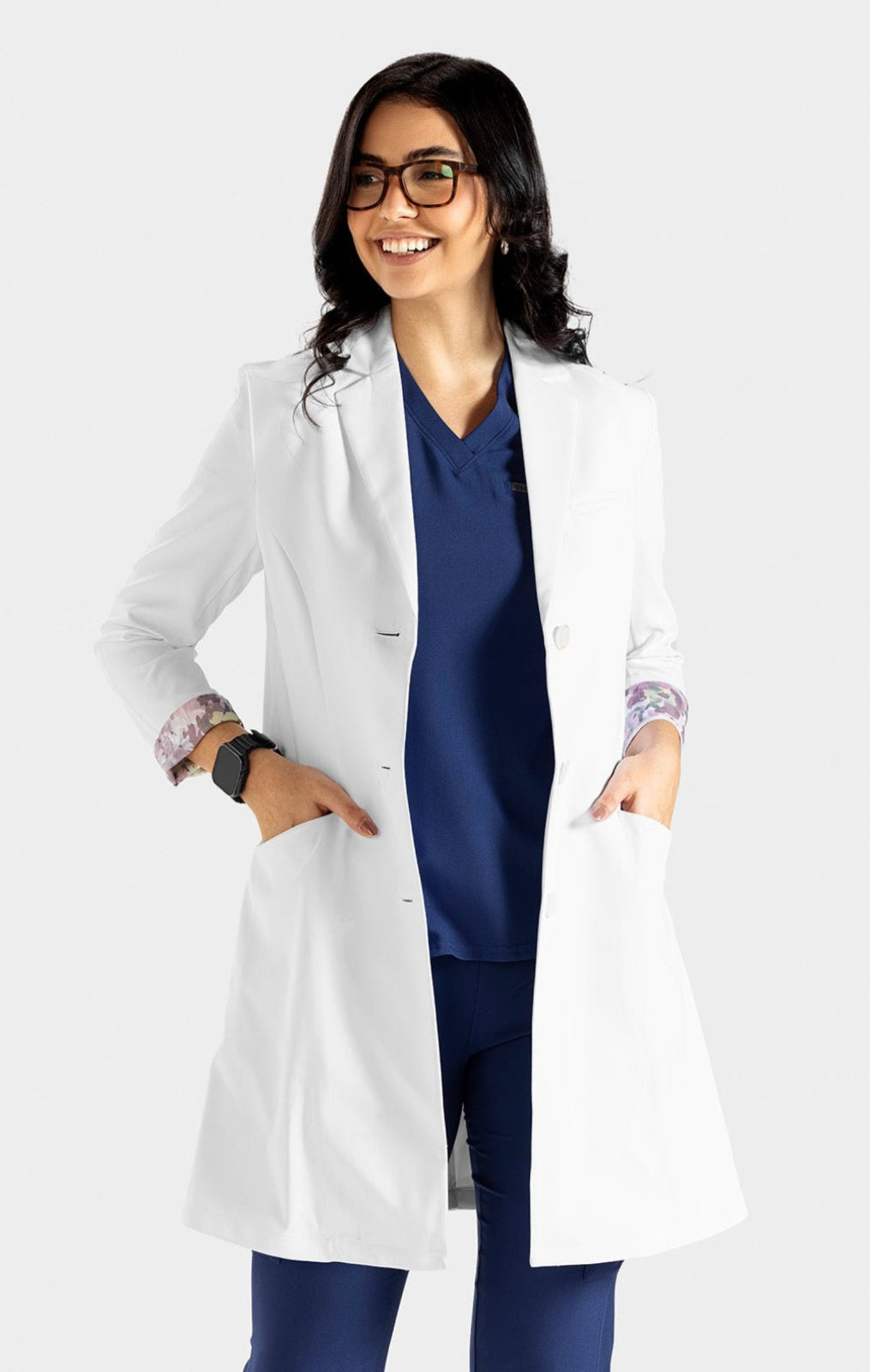 Female Lab coat  لابكوت كلاسيكو