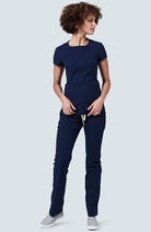 medelita-argon-scrubs-femalemd017-WINE