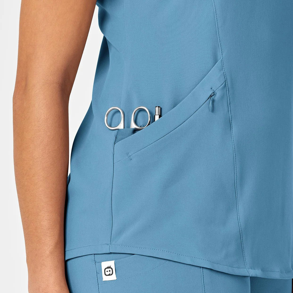 wonder-wink-renew-scrubs-female6134-BABY BLUE