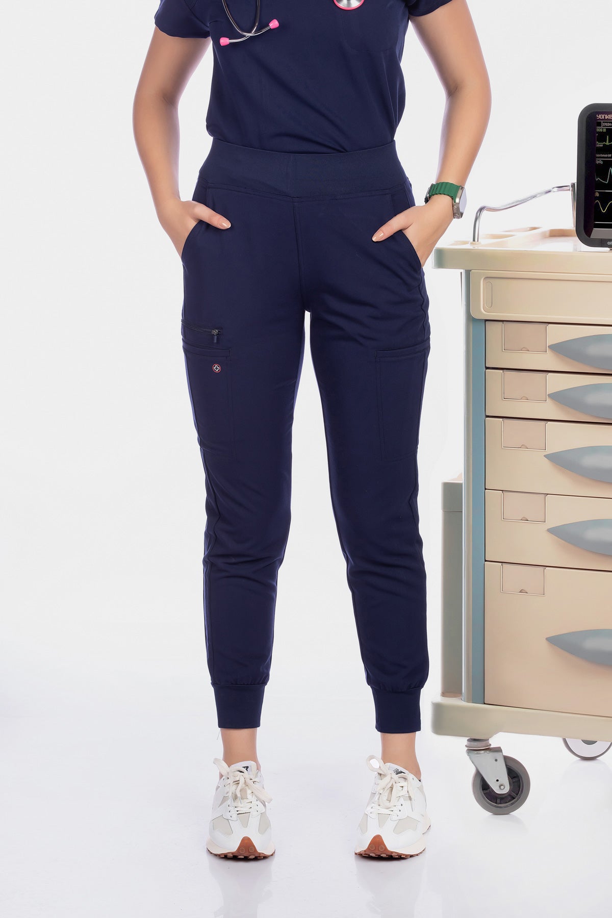 white-cross-v-tess-women-pant-وايت-كروس-فيتيس-بنطلون-نسائي-WINE
