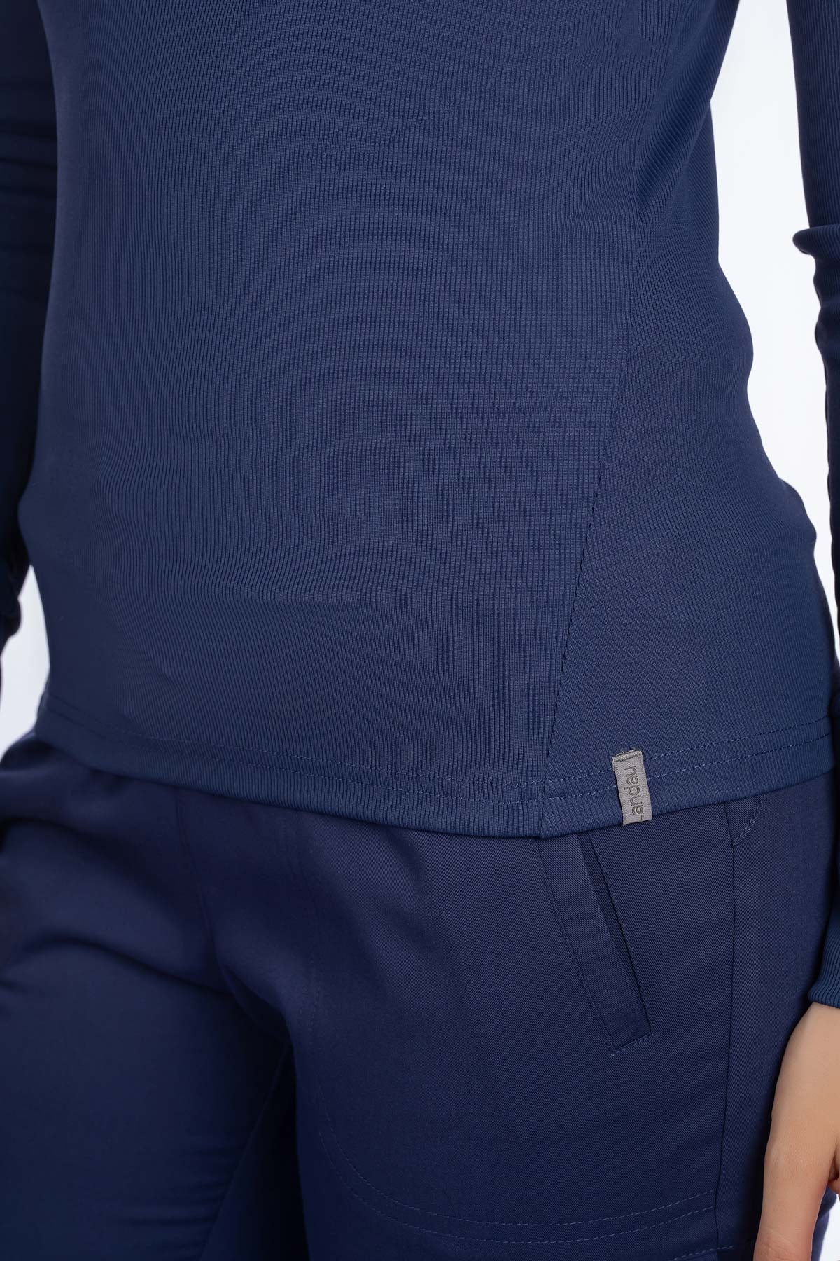 landau-forward-women-layar-لاندو-فوروارد-لايار-نسائي-NAVY