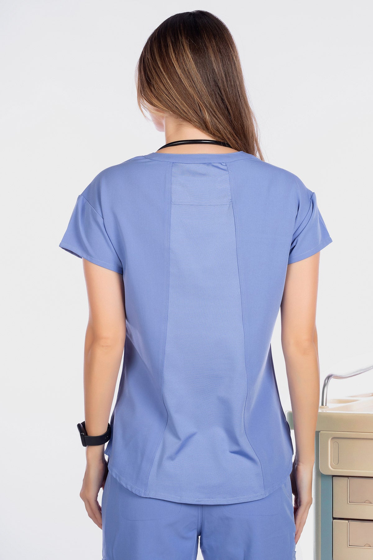 white-cross-v-tess-women-top-وايت-كروس-فيتيس-قميص-نسائي-SURGICAL GREEN