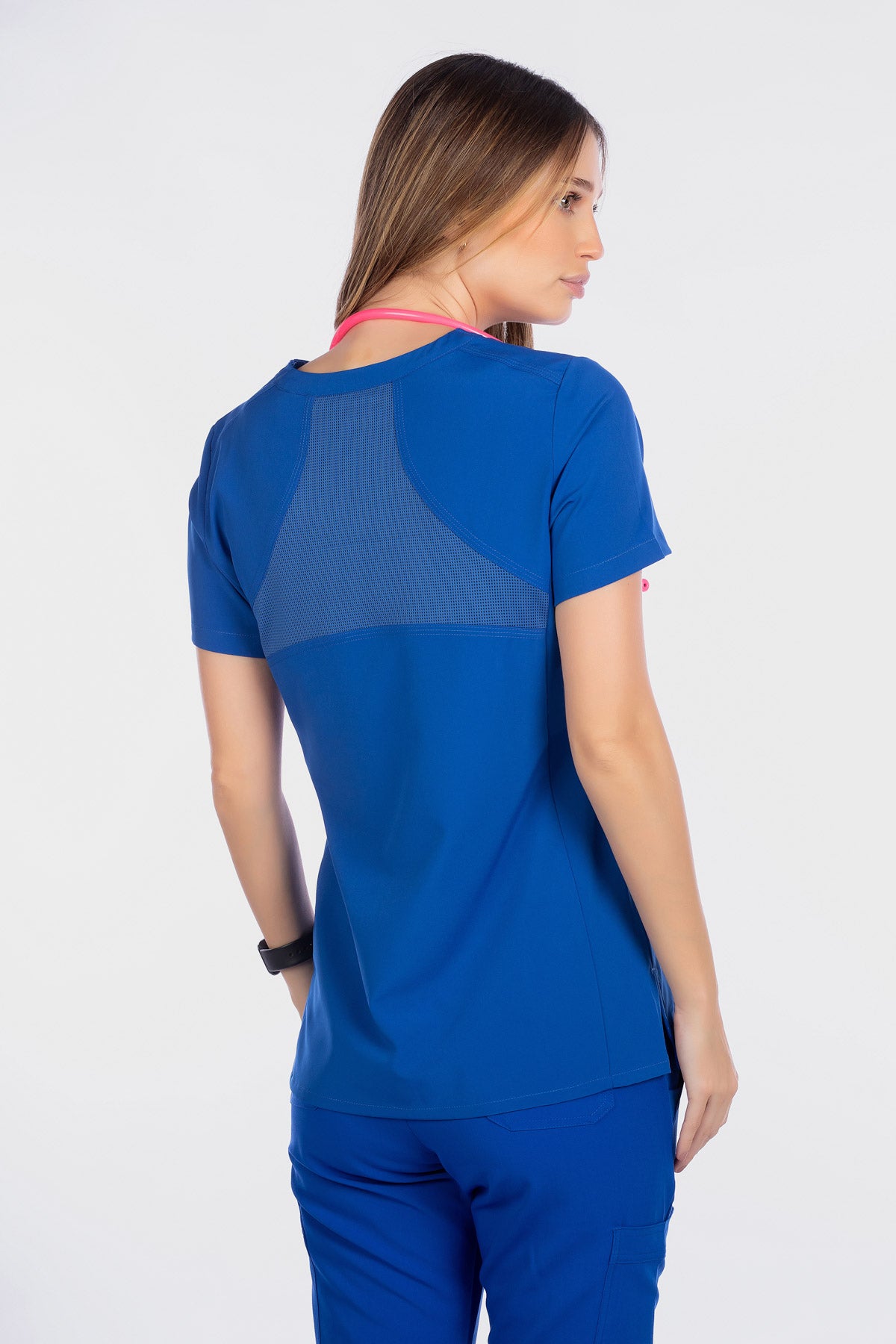 white-cross-fit-scrubs-female1-ROYAL