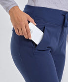 medelita-helio-scrubs-femalehel-NAVY