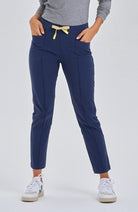 medelita-pixel-scrubs-femalepixel-NAVY
