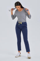 medelita-pixel-scrubs-femalepixel-SURGICAL GREEN
