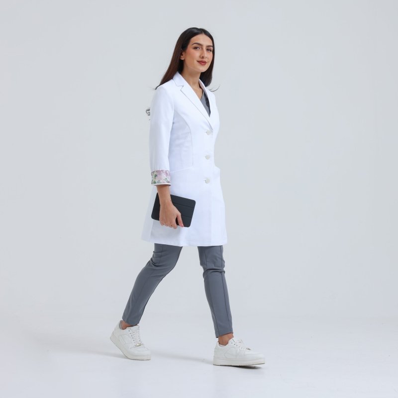 CLASSICO WOMEN FLORAL LABCOAT - Drs Lounge
