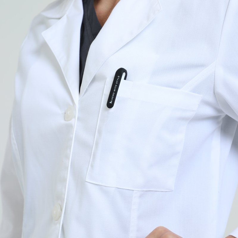 Consultation Female Labcoat - Drs Lounge