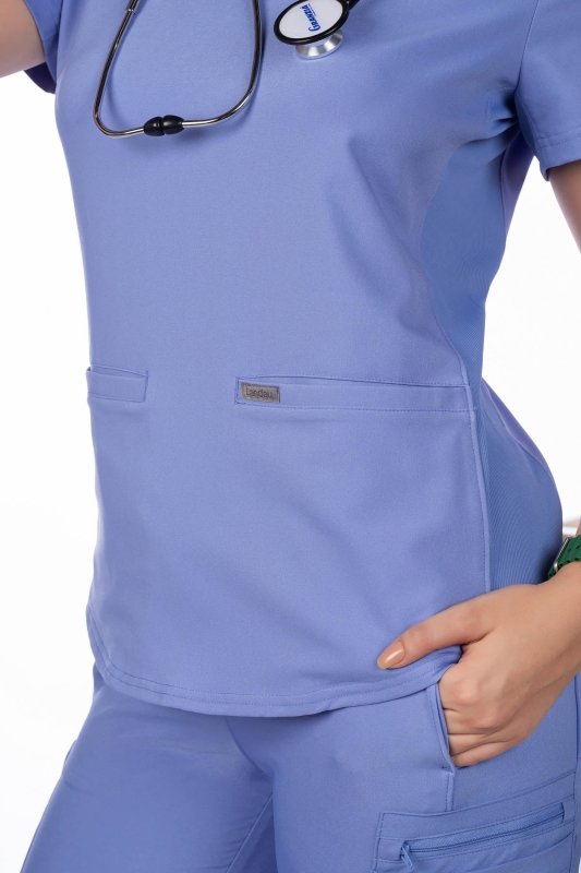 LANDAU FORWARD WOMEN V NCK TOP - Drs Lounge