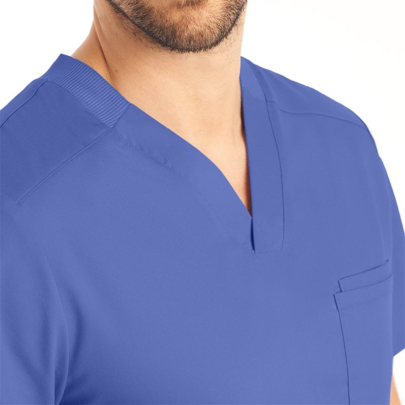 ProFlex Men's 2 - Pocket V - Neck Top - Drs Lounge
